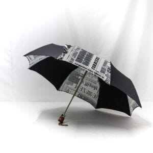Parapluie pliant femme imprimé journal gris
