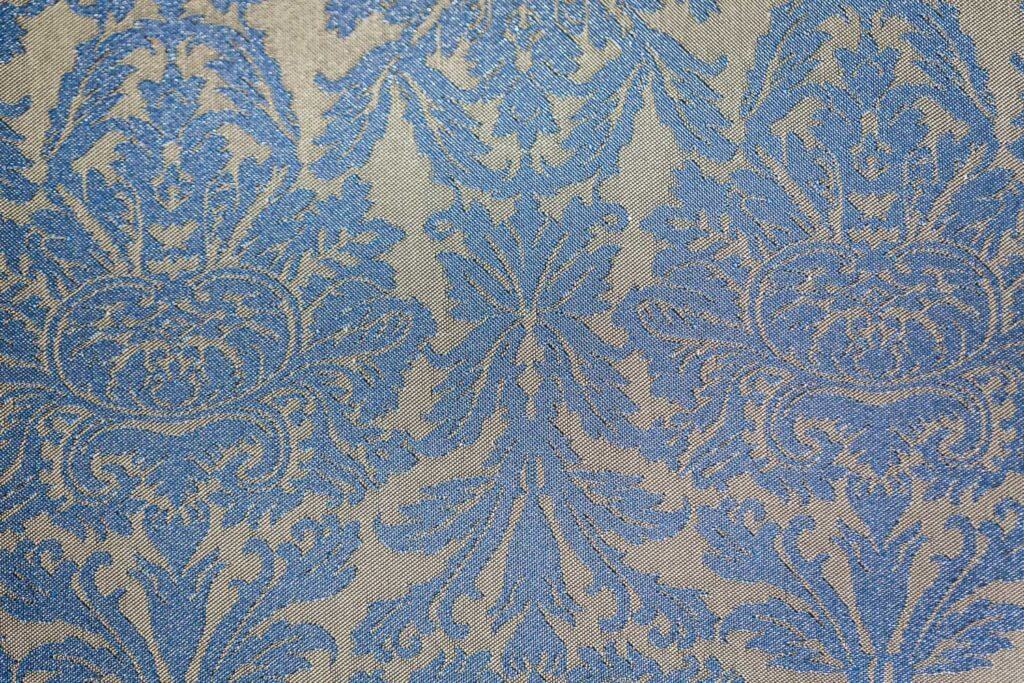 Tissu jacquard baroque bleu